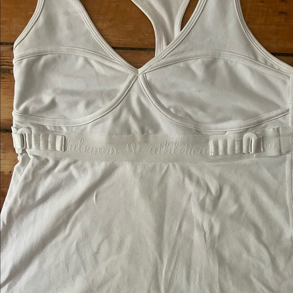 lululemon white sport tank top - Picture 2 of 3